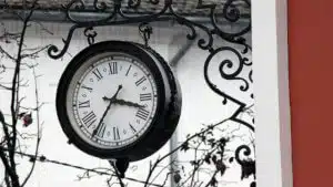 Outdoor Station Clock